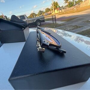 Men's Black and Silver Belt